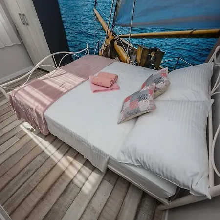 Tereza * 特罗吉尔